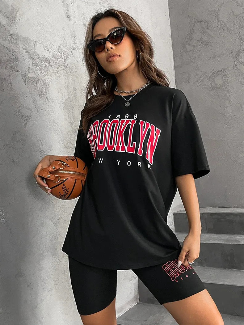 Europe and the United States Can Wear a Casual Suit WOMEN'S Pajamas Loose T-shirt Tight Shorts Slim Shorts Top