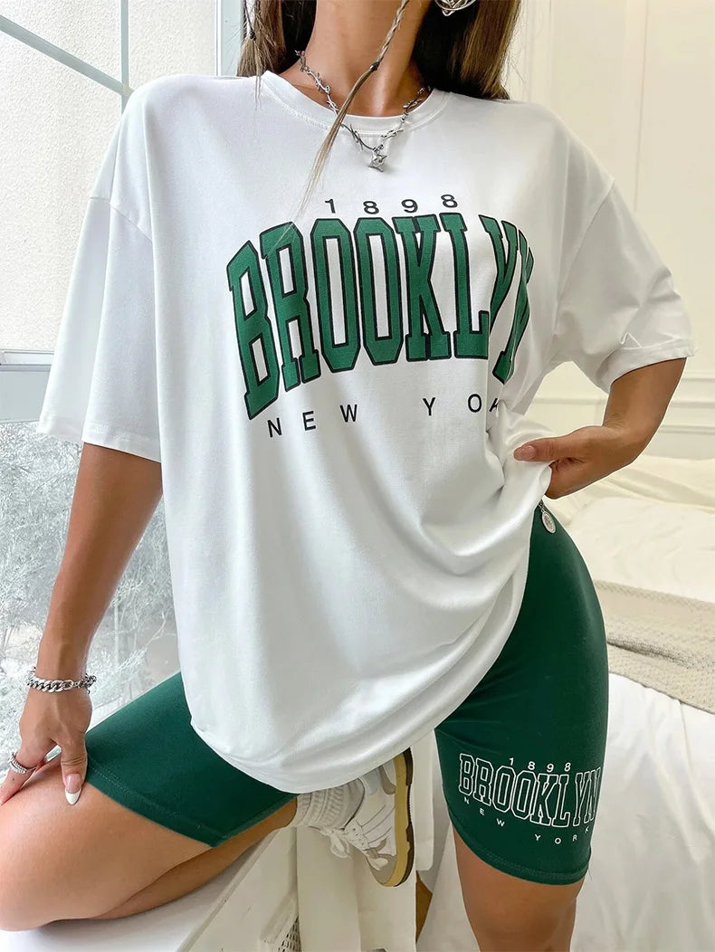 Europe and the United States Can Wear a Casual Suit WOMEN'S Pajamas Loose T-shirt Tight Shorts Slim Shorts Top
