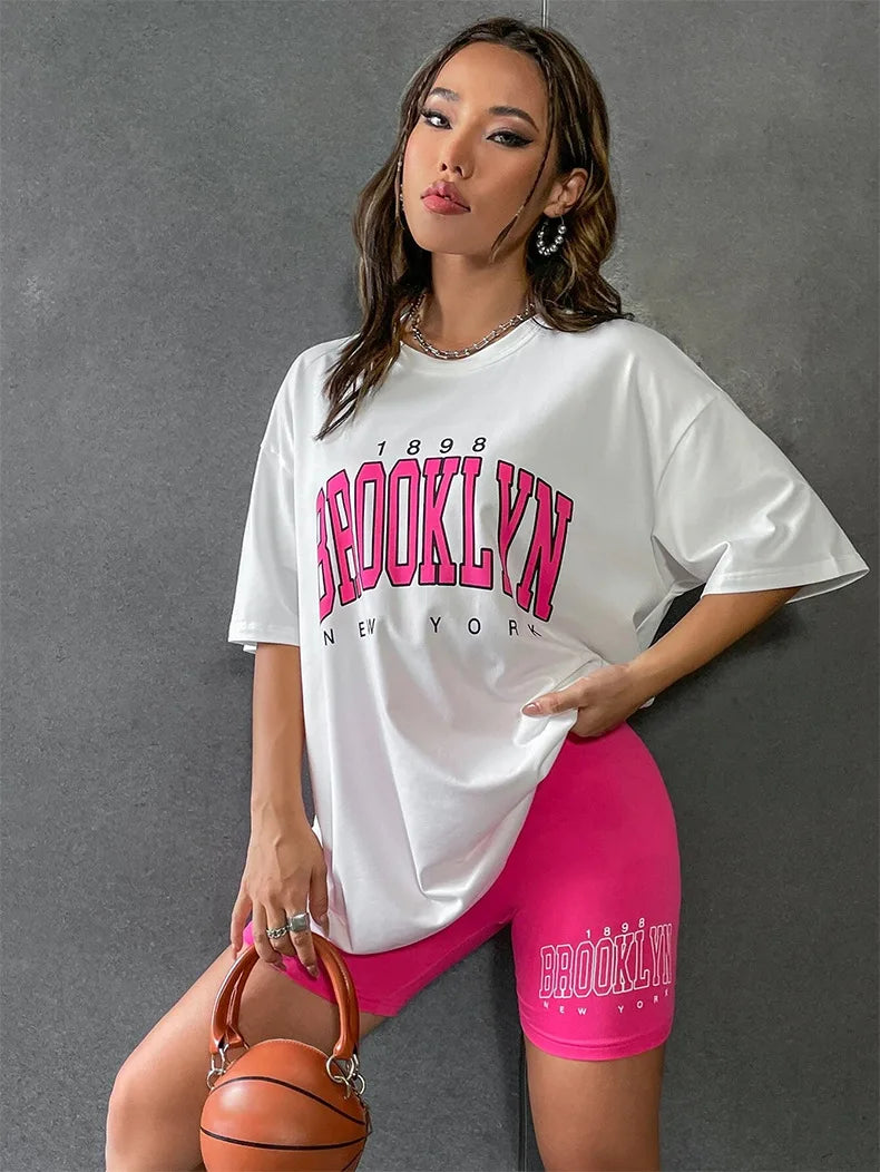 Europe and the United States Can Wear a Casual Suit WOMEN'S Pajamas Loose T-shirt Tight Shorts Slim Shorts Top