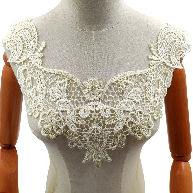 Beautiful Lace Embroidery Collar White/Black Floral Lace Decorative Collar Woman's Clothing Sewing Accessories